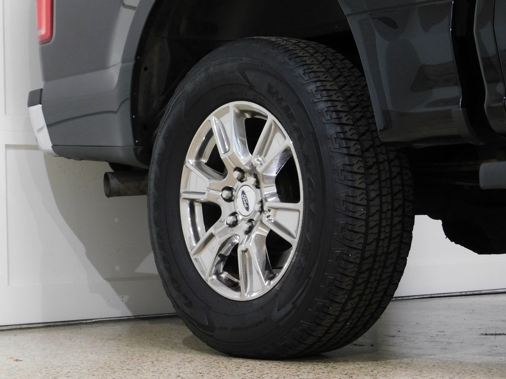 Ford F-150 XLT SuperCrew 6.5-ft. Bed 4WD 2015