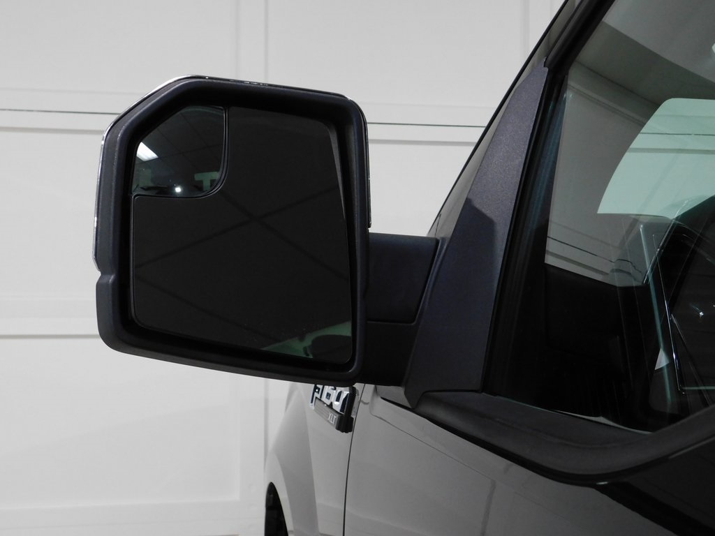 Ford F-150 XLT SuperCrew 6.5-ft. Bed 4WD 2015