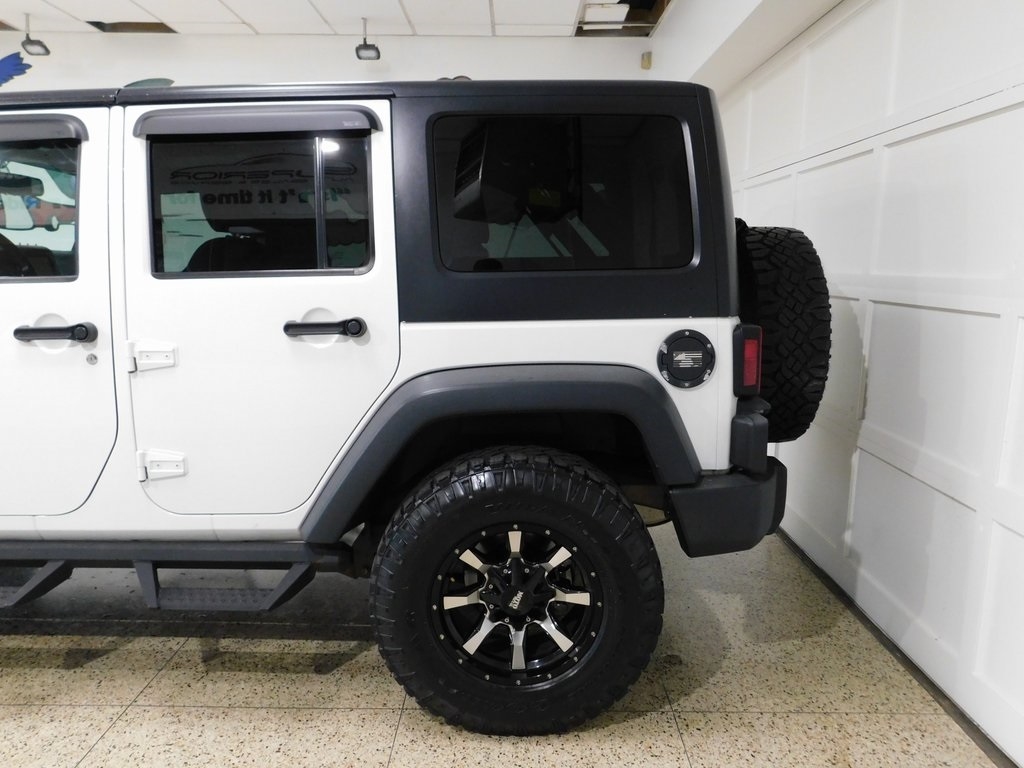 Jeep Wrangler Unlimited Sport 4WD 2017