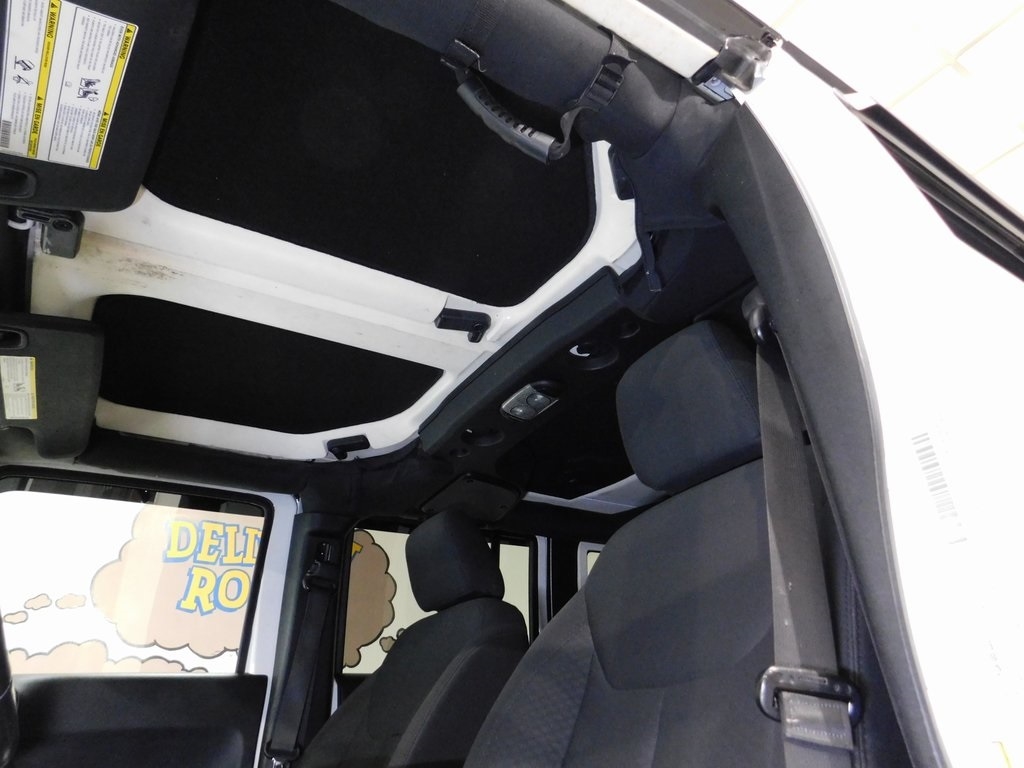 Jeep Wrangler Unlimited Sport 4WD 2017