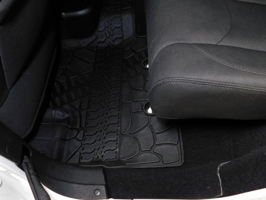 Jeep Wrangler Unlimited Sport 4WD 2017