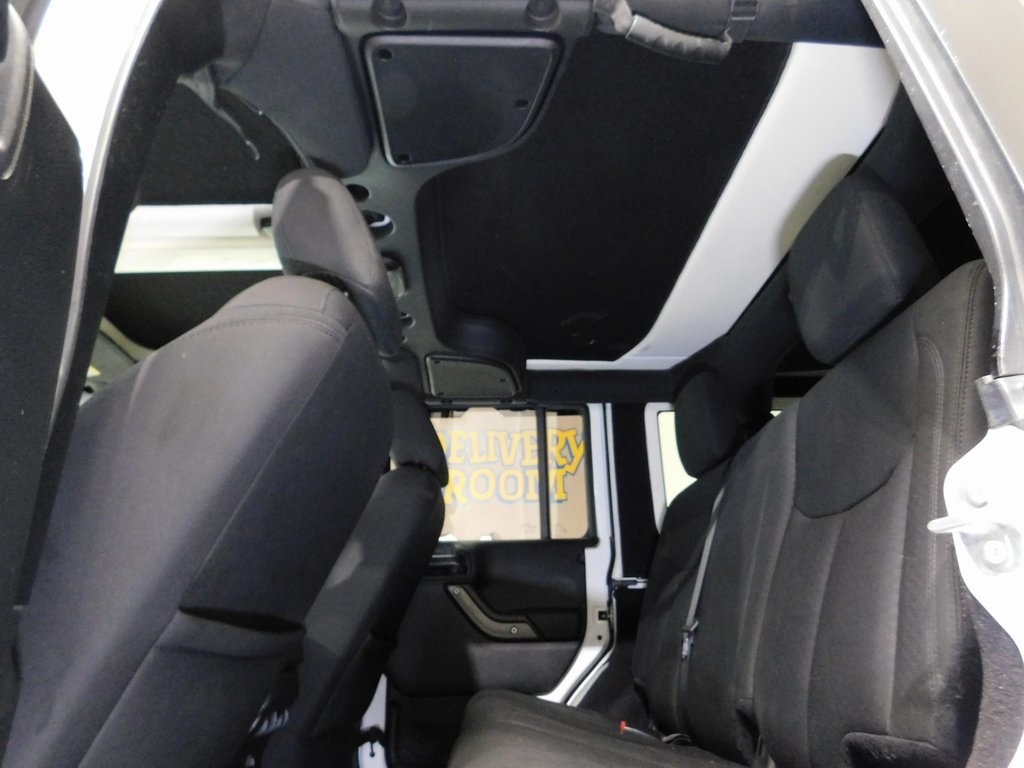 Jeep Wrangler Unlimited Sport 4WD 2017