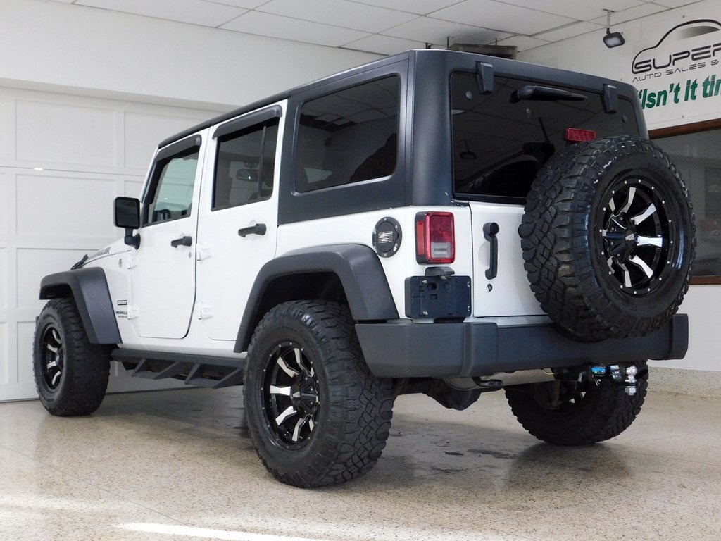 Jeep Wrangler Unlimited Sport 4WD 2017