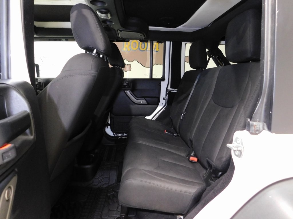 Jeep Wrangler Unlimited Sport 4WD 2017