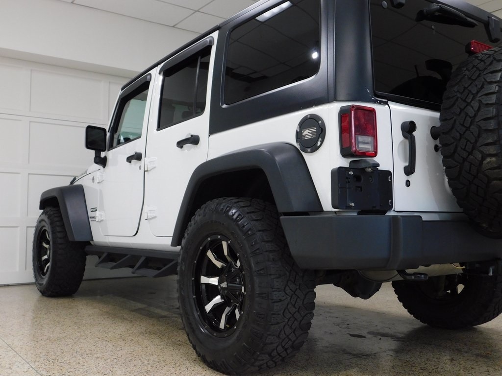 Jeep Wrangler Unlimited Sport 4WD 2017