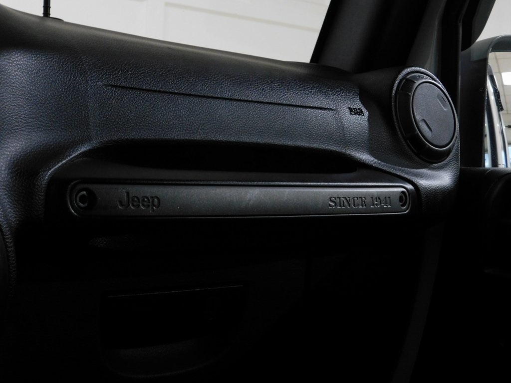 Jeep Wrangler Unlimited Sport 4WD 2017