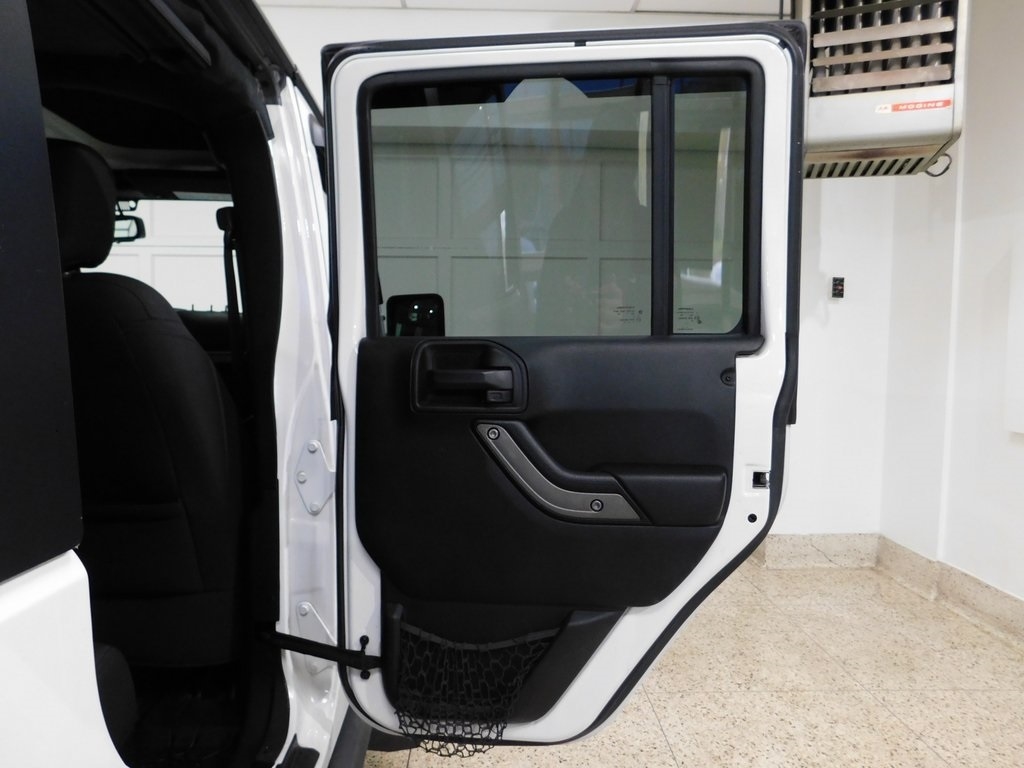 Jeep Wrangler Unlimited Sport 4WD 2017