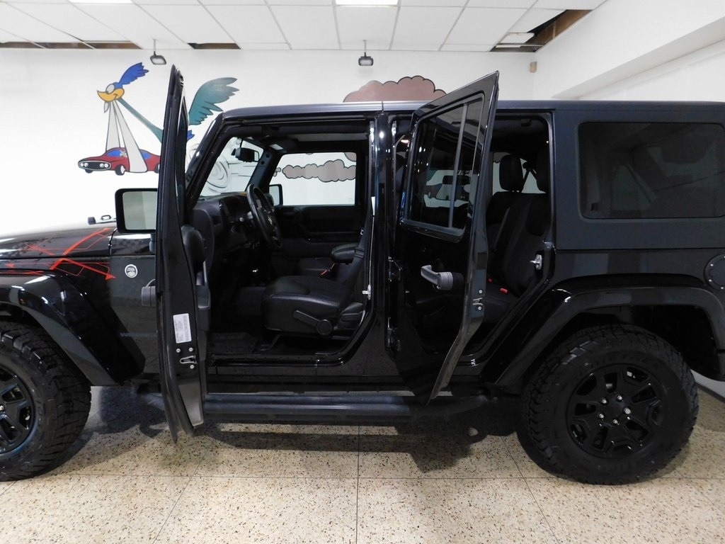 Jeep Wrangler Unlimited Sahara 4WD 2016