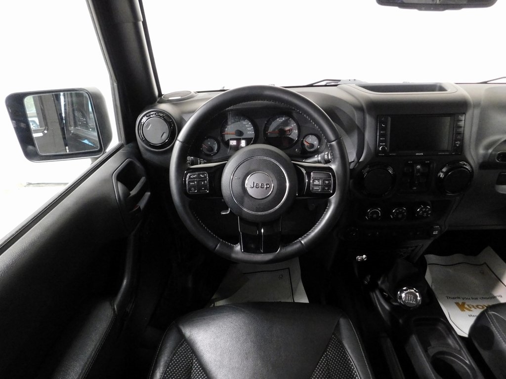 Jeep Wrangler Unlimited Sahara 4WD 2016