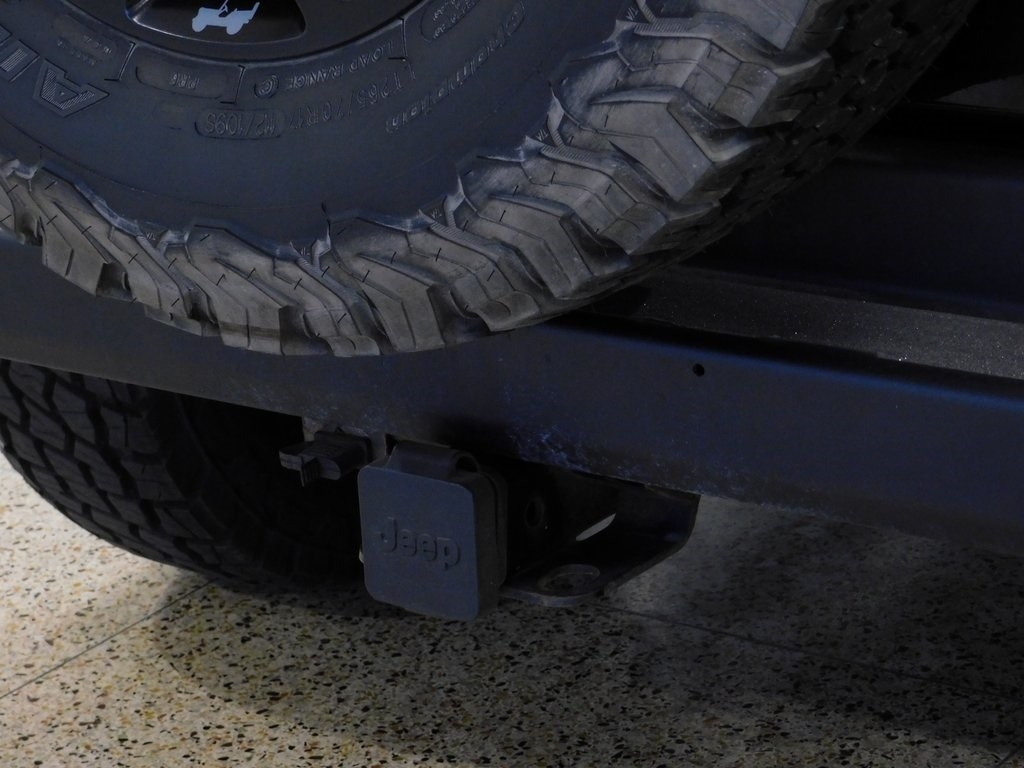 Jeep Wrangler Unlimited Sahara 4WD 2016