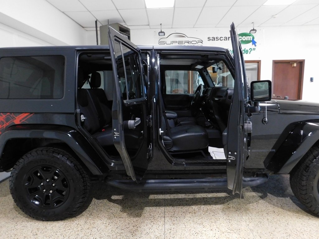 Jeep Wrangler Unlimited Sahara 4WD 2016