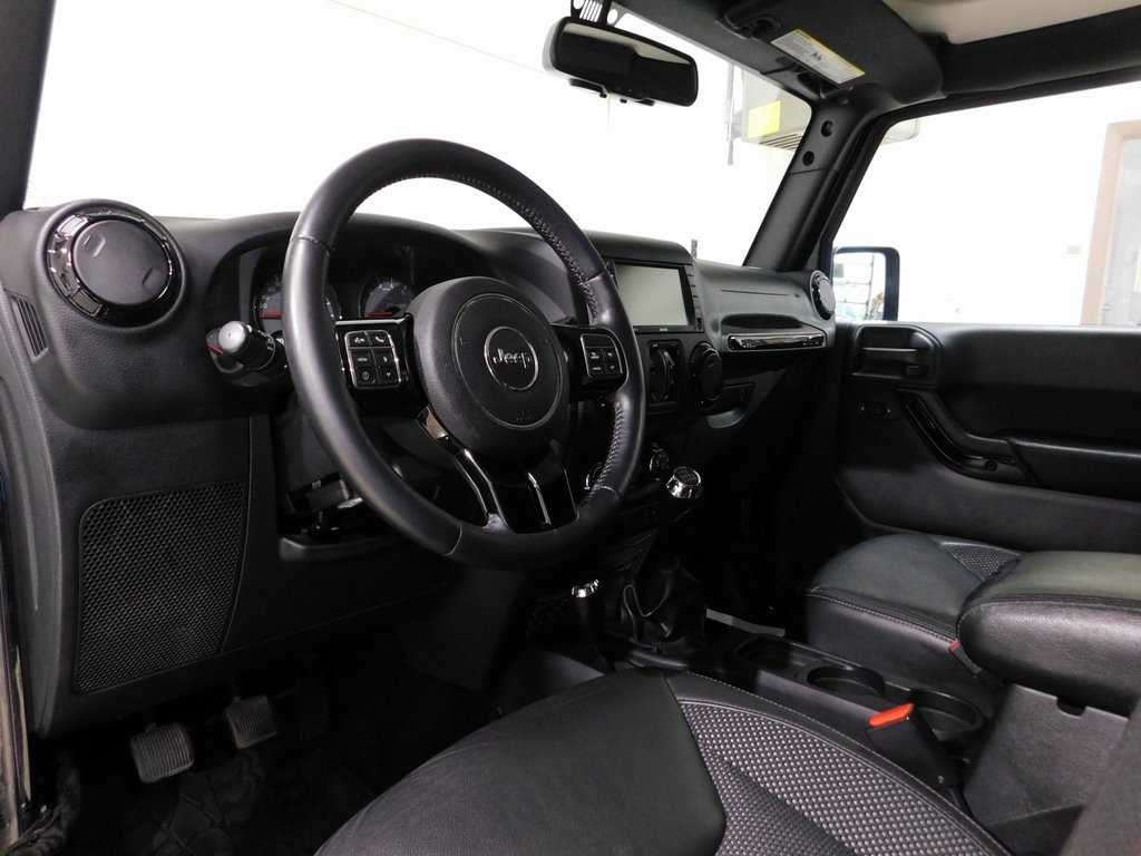 Jeep Wrangler Unlimited Sahara 4WD 2016