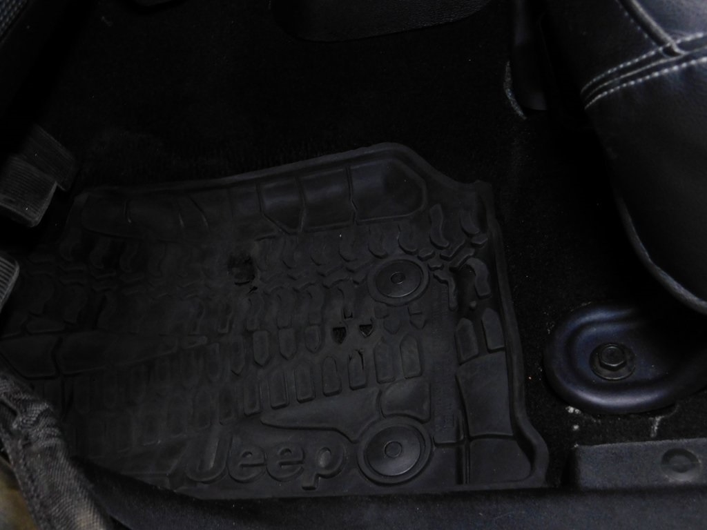 Jeep Wrangler Unlimited Sahara 4WD 2016