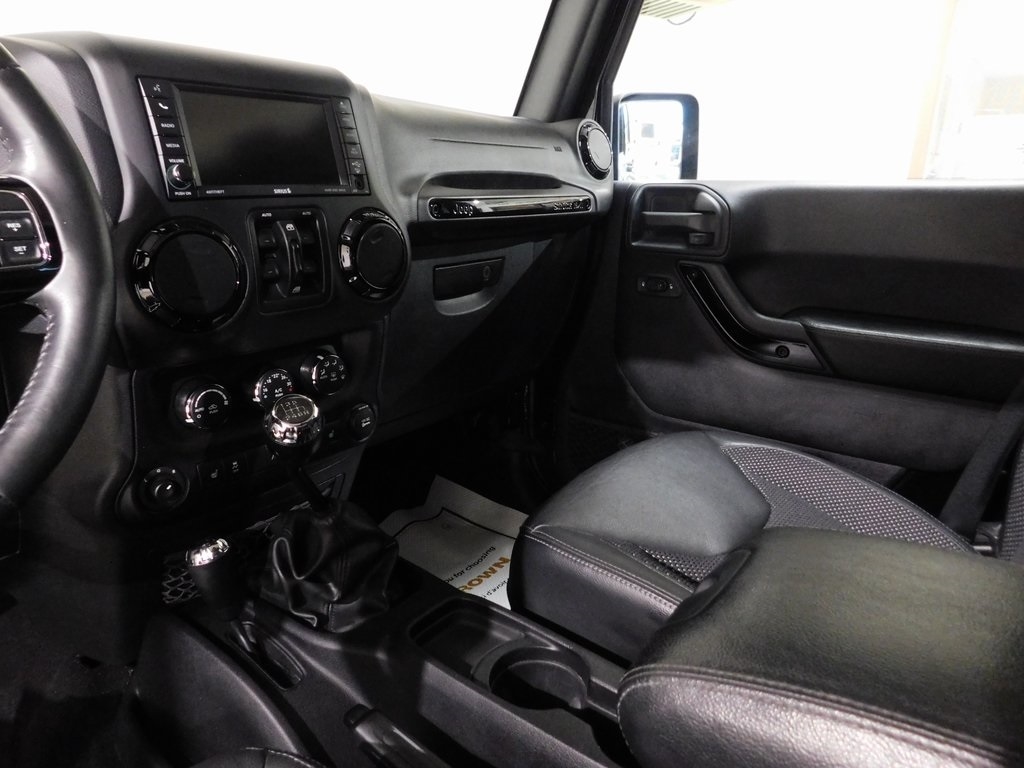 Jeep Wrangler Unlimited Sahara 4WD 2016