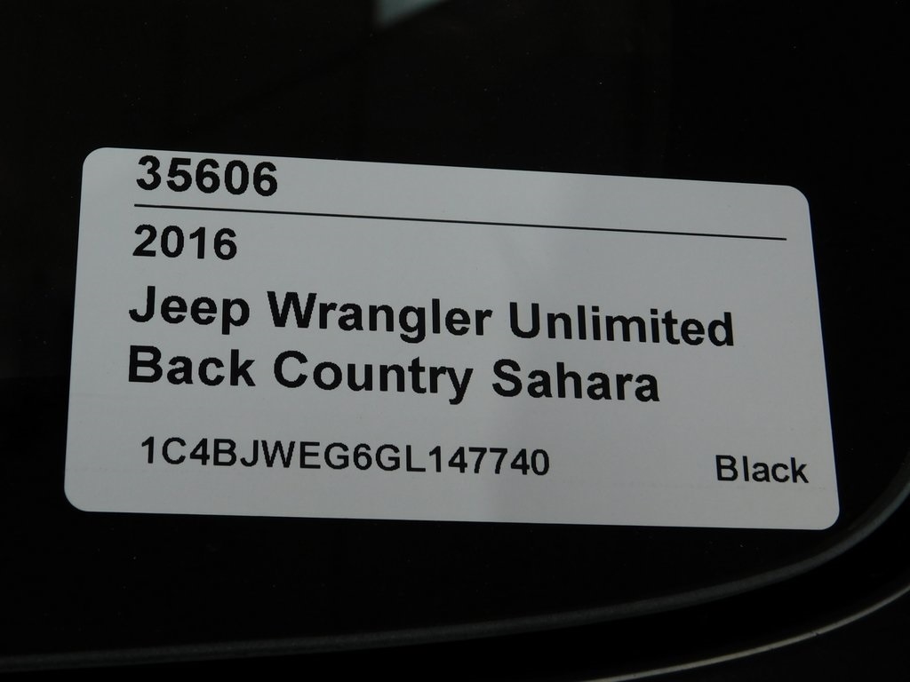 Jeep Wrangler Unlimited Sahara 4WD 2016