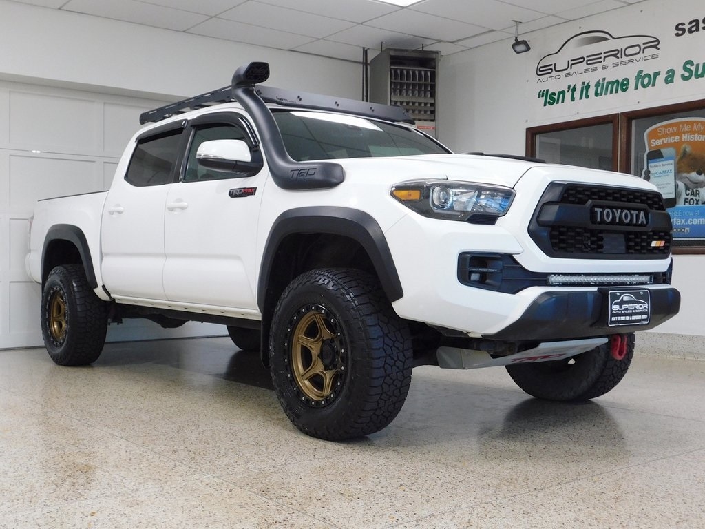 Toyota Tacoma SR5 Double Cab Long Bed V6 6AT 4WD 2019