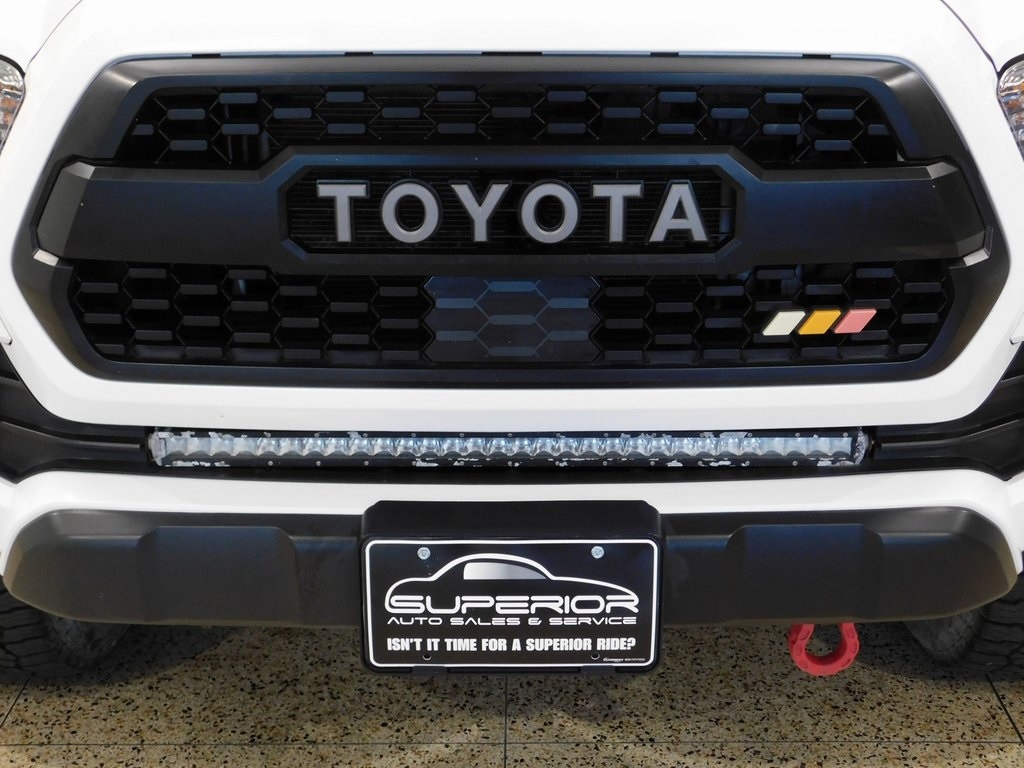 Toyota Tacoma SR5 Double Cab Long Bed V6 6AT 4WD 2019