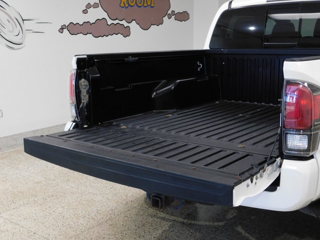 Toyota Tacoma SR5 Double Cab Long Bed V6 6AT 4WD 2019
