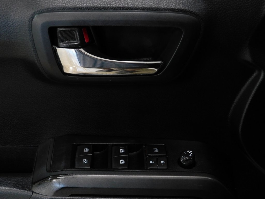 Toyota Tacoma SR5 Double Cab Long Bed V6 6AT 4WD 2019