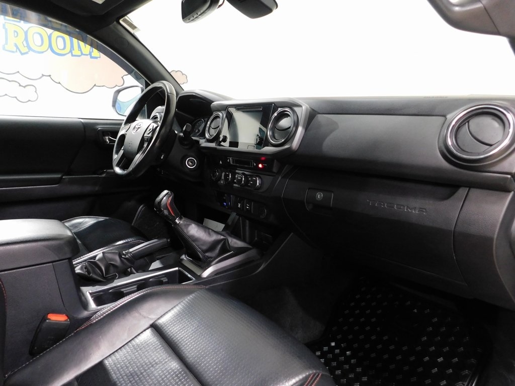 Toyota Tacoma SR5 Double Cab Long Bed V6 6AT 4WD 2019