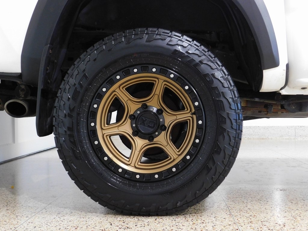 Toyota Tacoma SR5 Double Cab Long Bed V6 6AT 4WD 2019