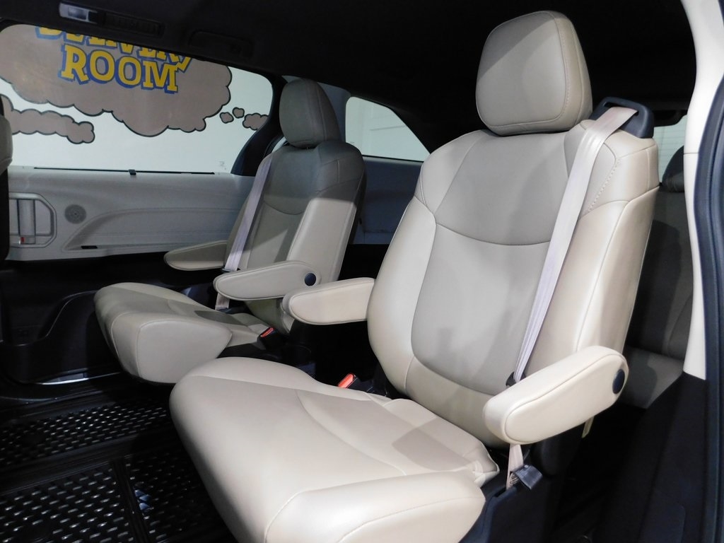 Toyota Sienna Unknown 2021