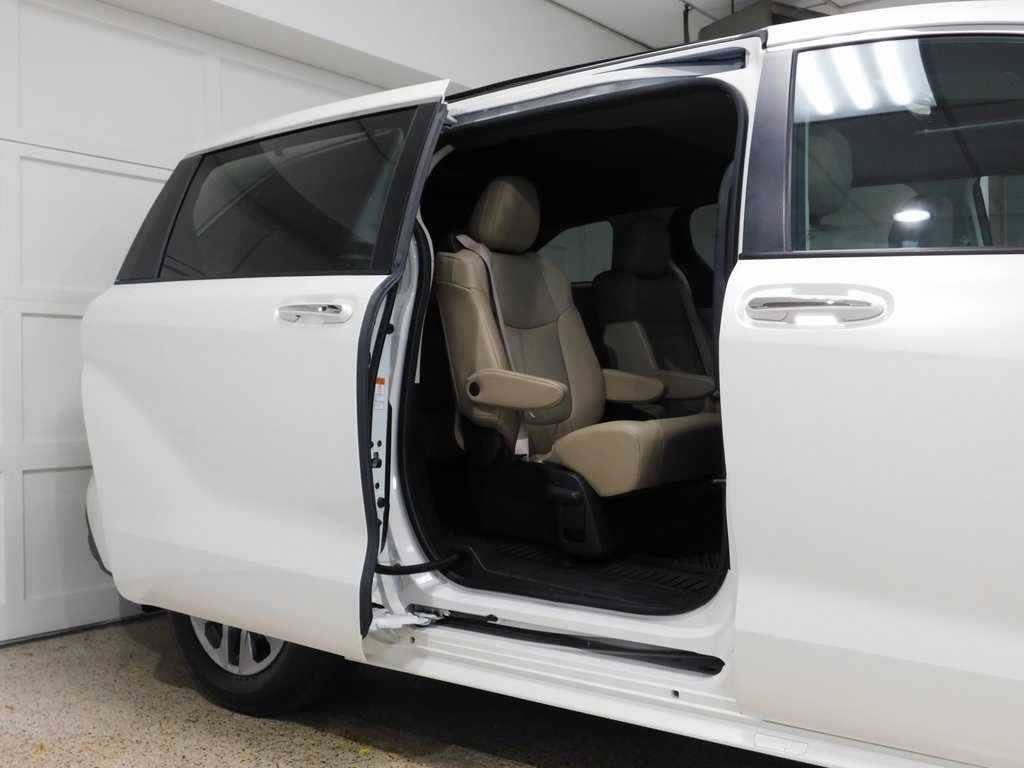 Toyota Sienna Unknown 2021