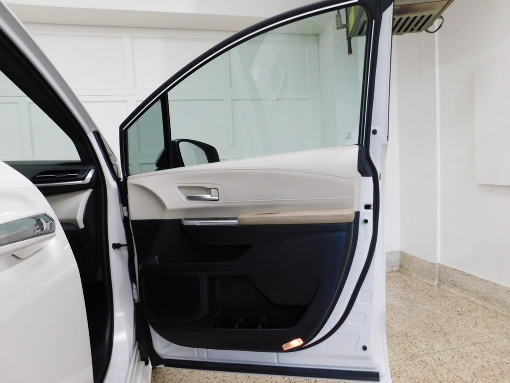 Toyota Sienna Unknown 2021