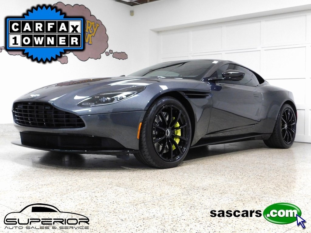 Aston Martin DB11 AMR 2020