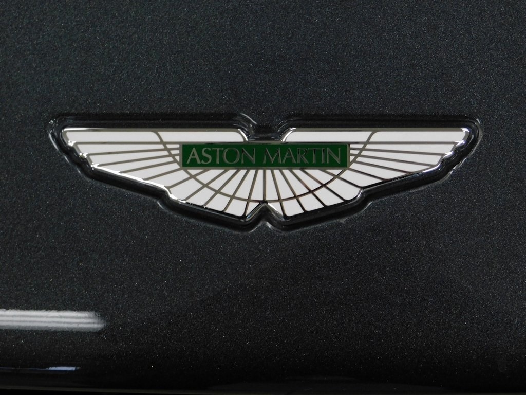 Aston Martin DB11 AMR 2020