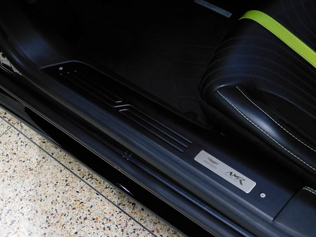 Aston Martin DB11 AMR 2020