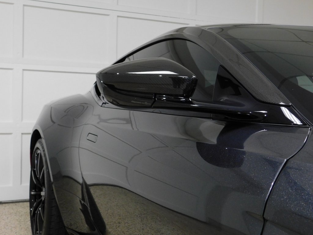 Aston Martin DB11 AMR 2020