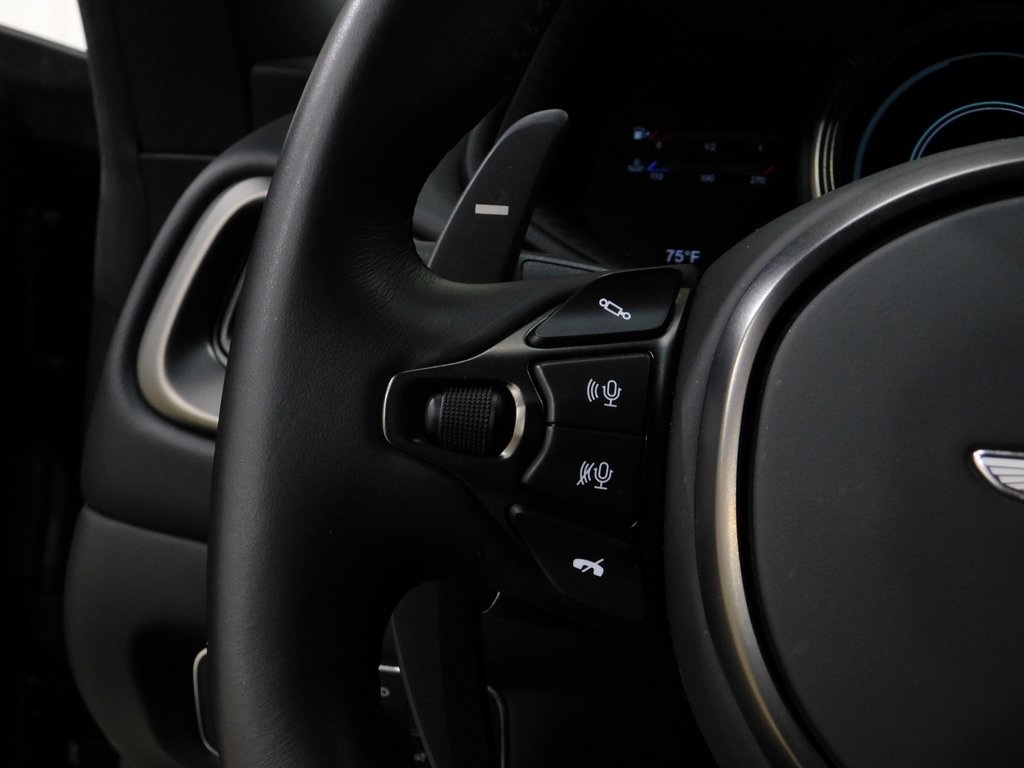 Aston Martin DB11 AMR 2020