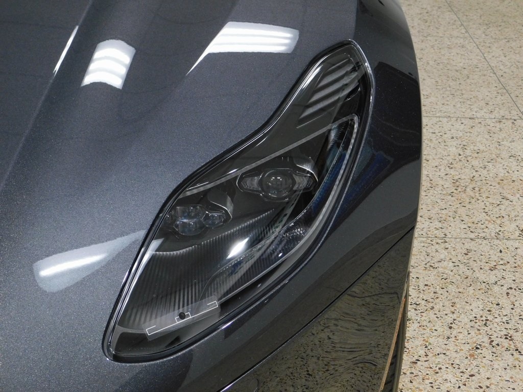 Aston Martin DB11 AMR 2020