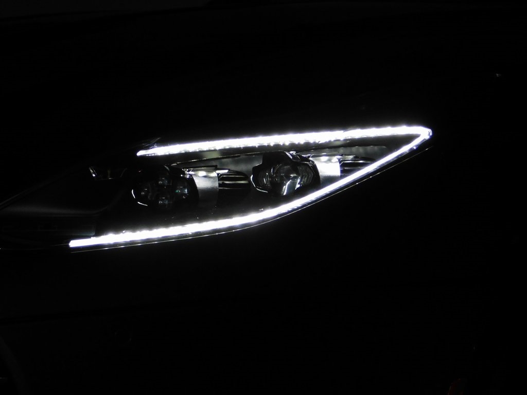 Aston Martin DB11 AMR 2020