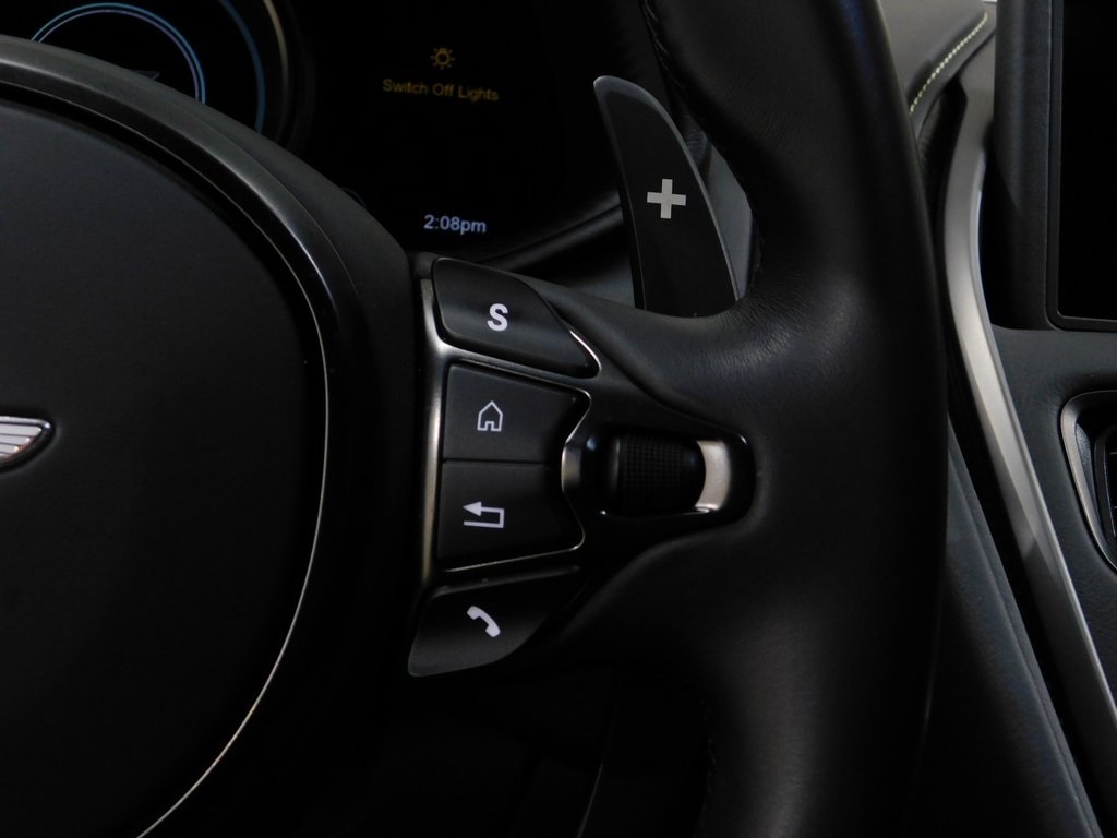 Aston Martin DB11 AMR 2020