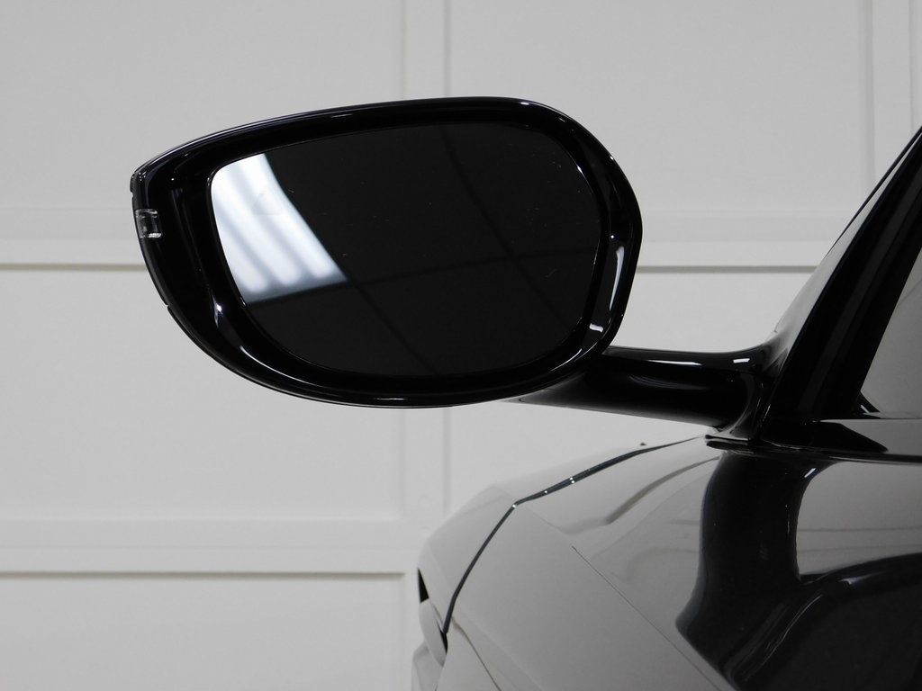 Aston Martin DB11 AMR 2020