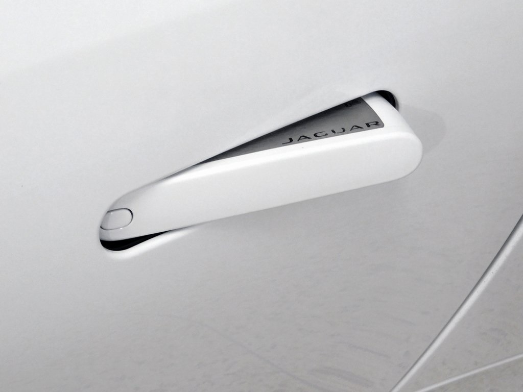 Jaguar F-Type R Coupe 2015