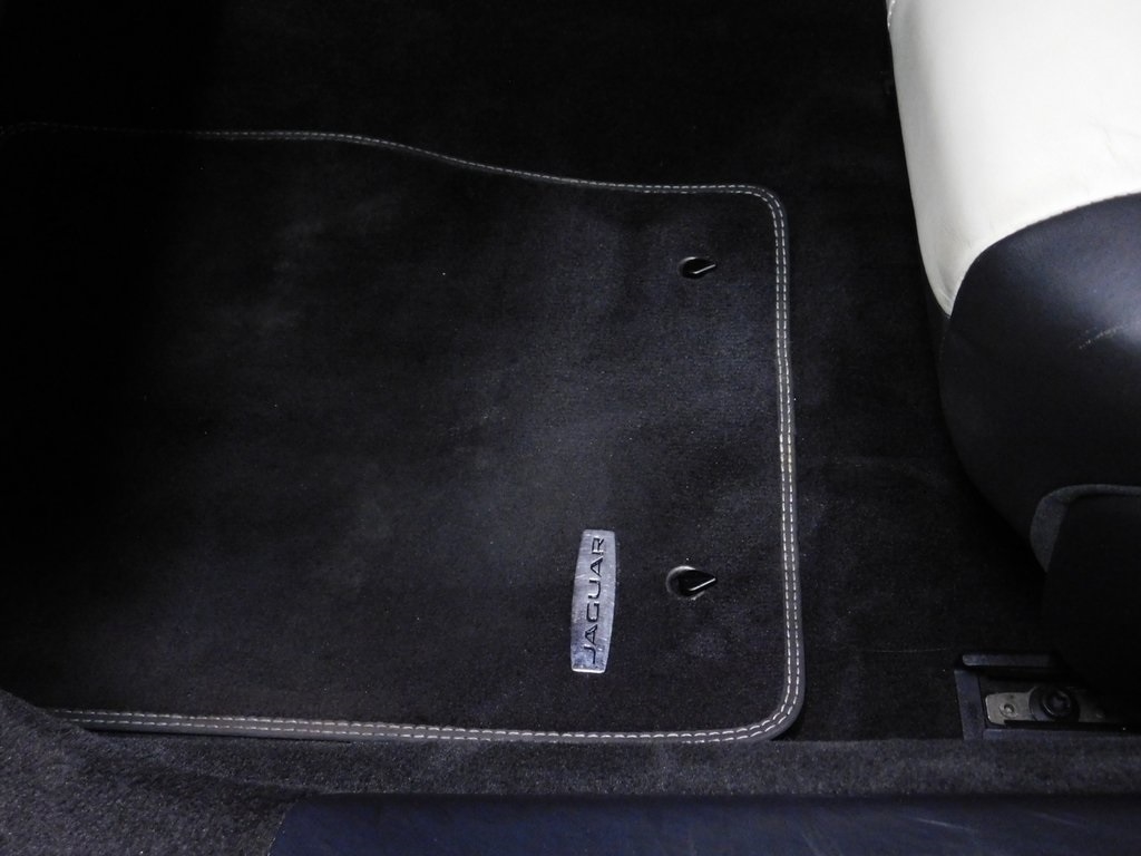 Jaguar F-Type R Coupe 2015