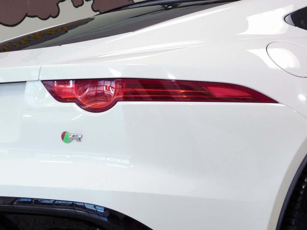 Jaguar F-Type R Coupe 2015