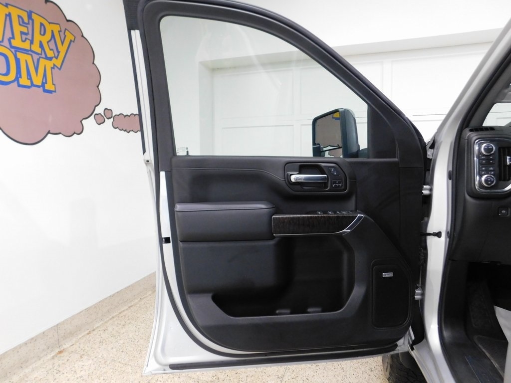 GMC Sierra 3500HD Denali Crew Cab 4WD 2022