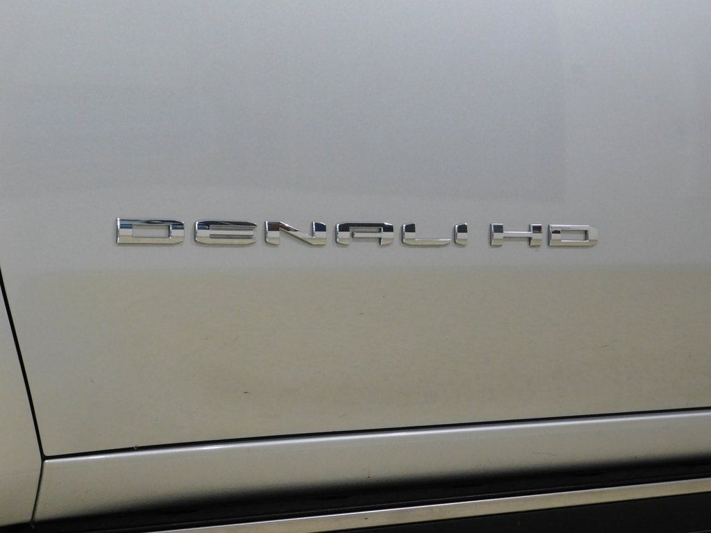 GMC Sierra 3500HD Denali Crew Cab 4WD 2022