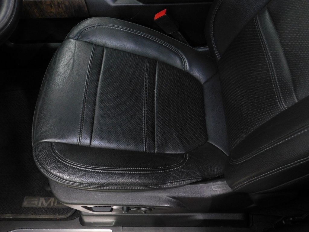 GMC Sierra 3500HD Denali Crew Cab 4WD 2022