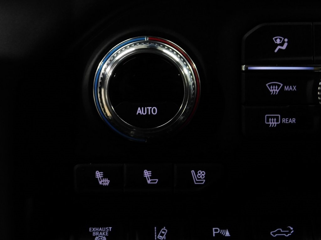 GMC Sierra 3500HD Denali Crew Cab 4WD 2022