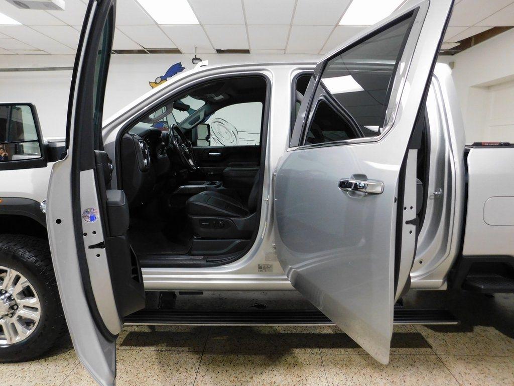 GMC Sierra 3500HD Denali Crew Cab 4WD 2022