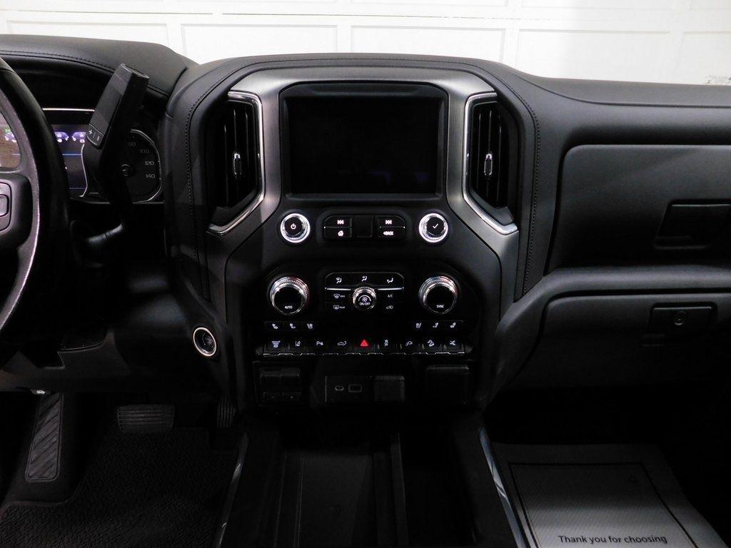 GMC Sierra 3500HD Denali Crew Cab 4WD 2022