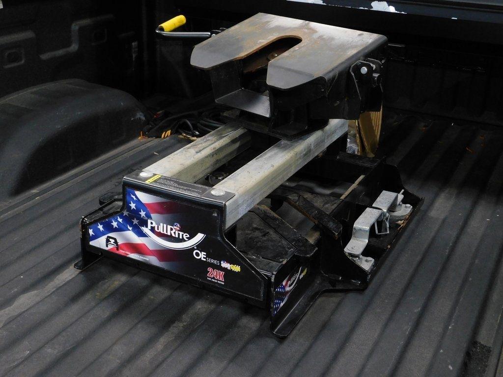 GMC Sierra 3500HD Denali Crew Cab 4WD 2022