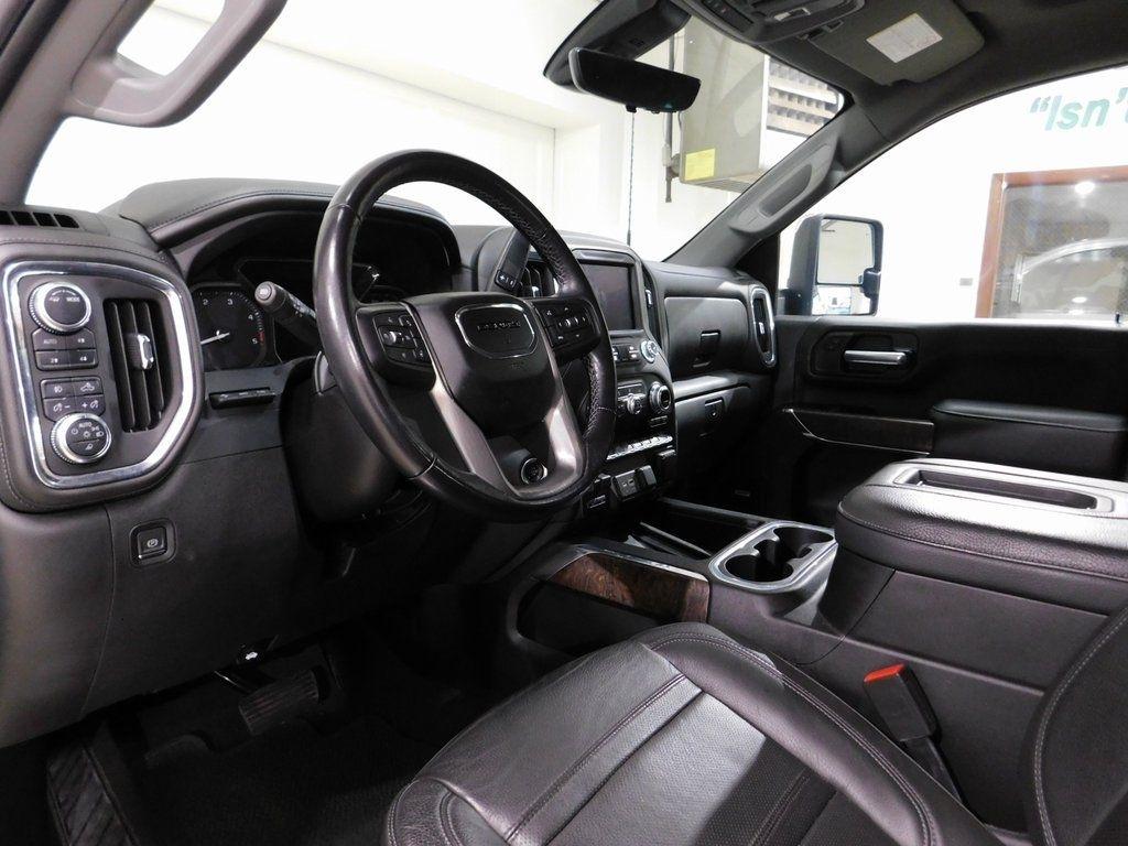 GMC Sierra 3500HD Denali Crew Cab 4WD 2022