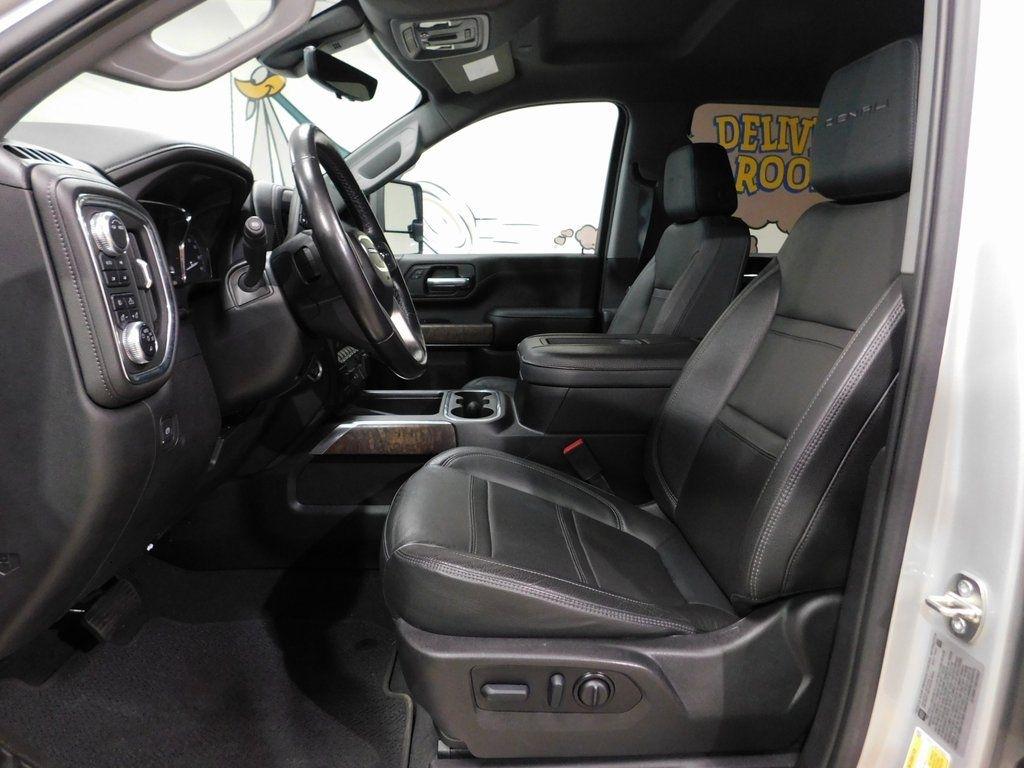 GMC Sierra 3500HD Denali Crew Cab 4WD 2022