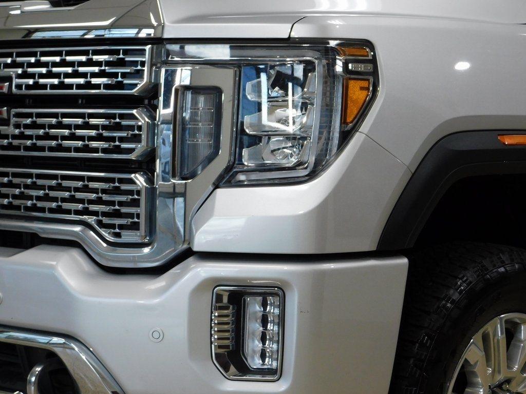 GMC Sierra 3500HD Denali Crew Cab 4WD 2022